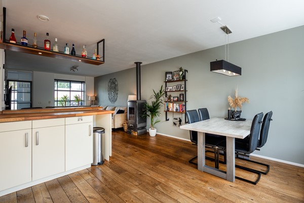 Medium property photo - Travertijndijk 46, 4706 TS Roosendaal